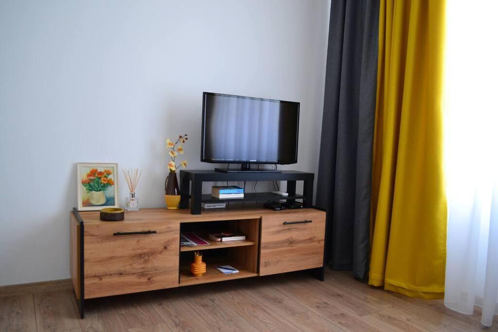 Modern City Center 2 Bedroom Apartment Sofia Eksteriør bilde