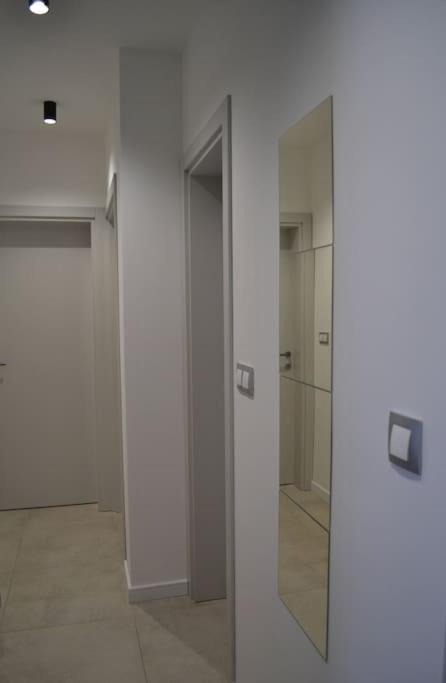 Modern City Center 2 Bedroom Apartment Sofia Eksteriør bilde