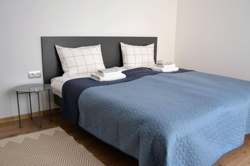 Modern City Center 2 Bedroom Apartment Sofia Eksteriør bilde